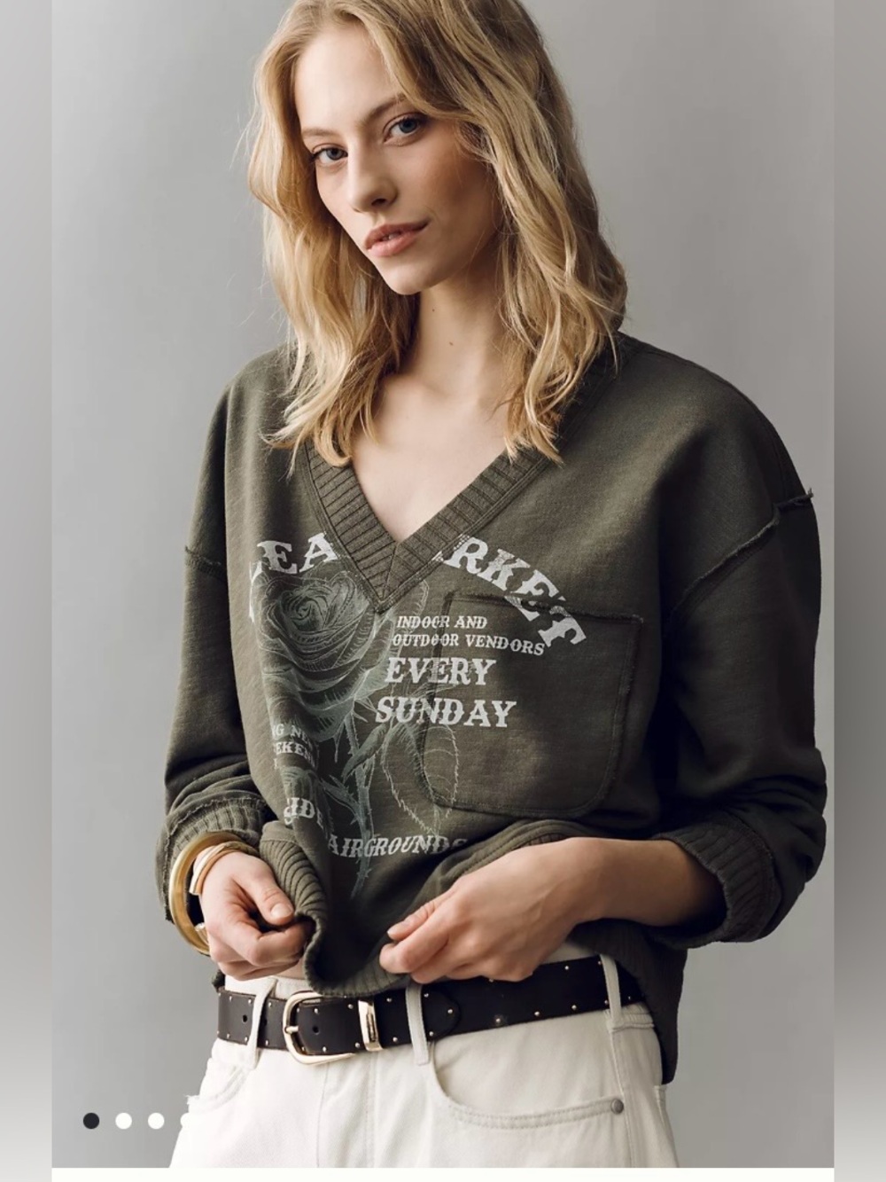 Pilcro/Anthropologie V-Neck Graphic Flea Market Sweatshirt in Pine Size XL. NWT - Picture 2 of 11